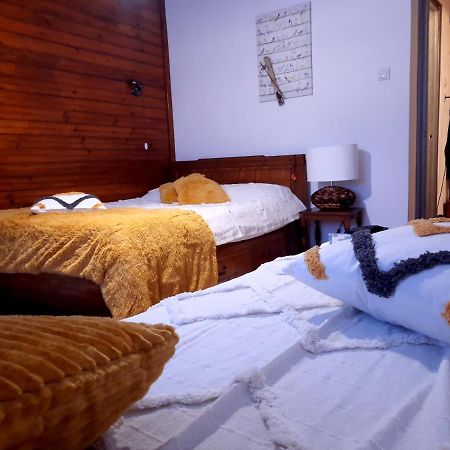Cocooning In A Lovely Mountain Suite - One 아주가 외부 사진